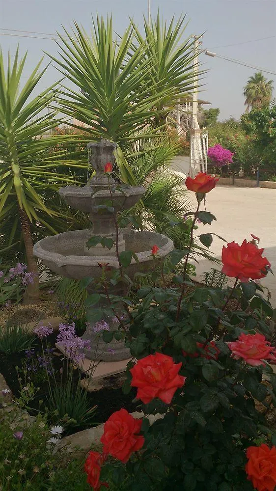 ***  Bed and Breakfast Il Mirto E La Rosa Agrigento Italia