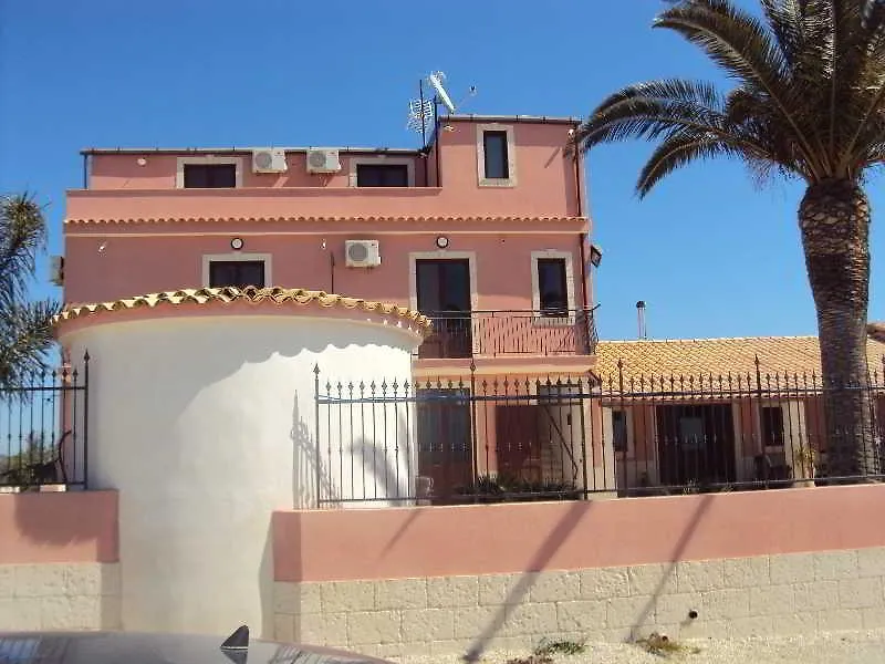 Bed and Breakfast Il Mirto e La Rosa Agrigento Bed & Breakfast